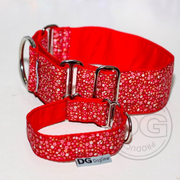 Halsband Martingale:   Small red mix flowers, DG Dog Gear, versch. Größen